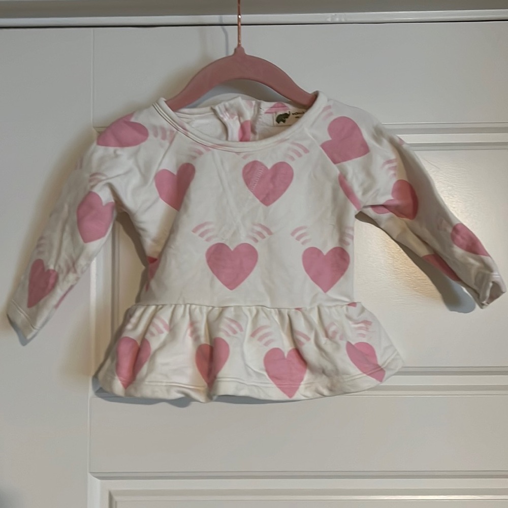 $9 ADD ON Monica + Andy Shirt‎ Piece Peplum Ruffle Hearts Blouse 6-12m NWOT